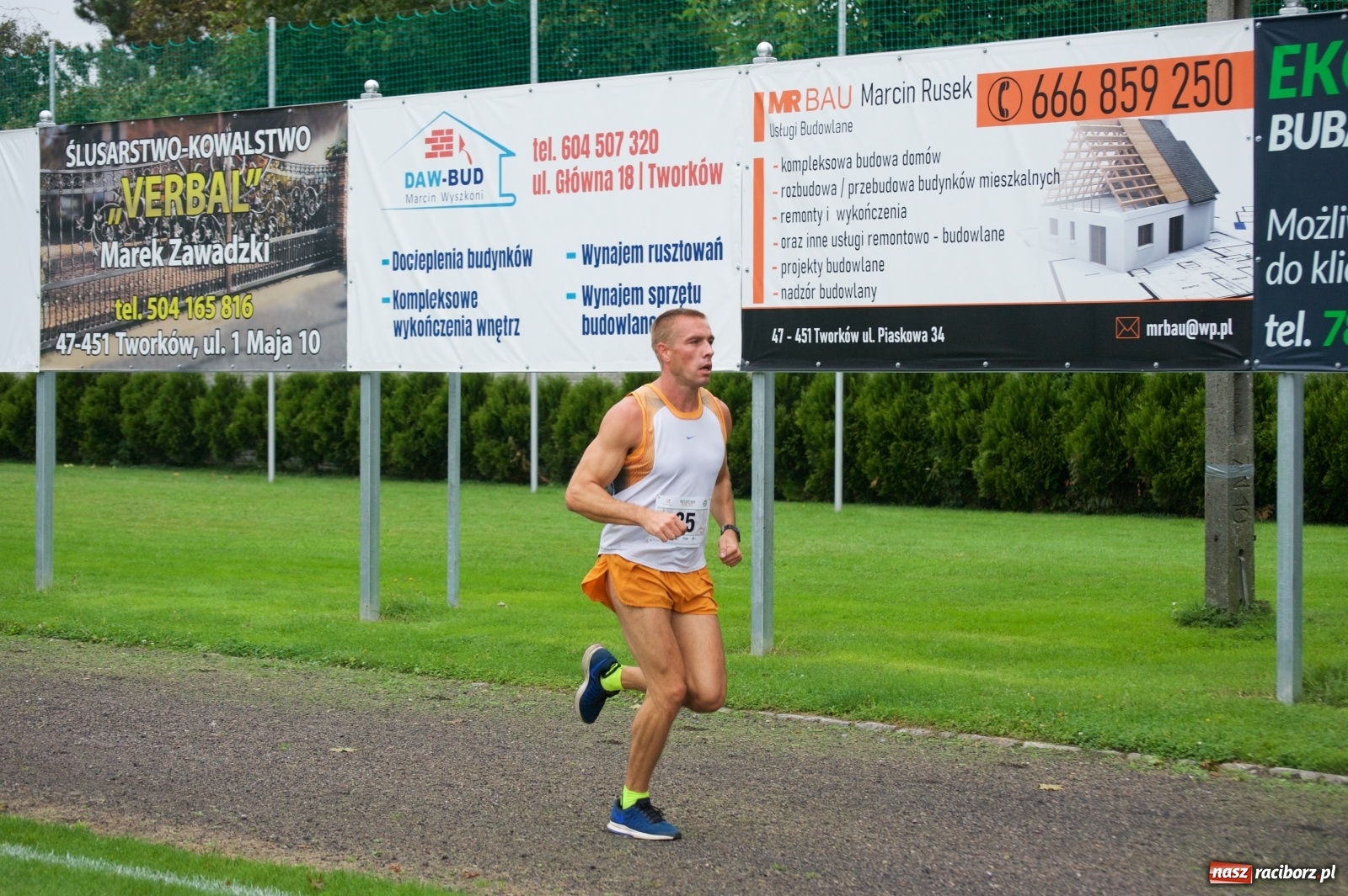 Zdjęcie w galerii na portalu naszraciborz.pl: Bieg o Złoty Kłos. Tworków debiutuje na mapie sportów biegowych wiadomości z regionu