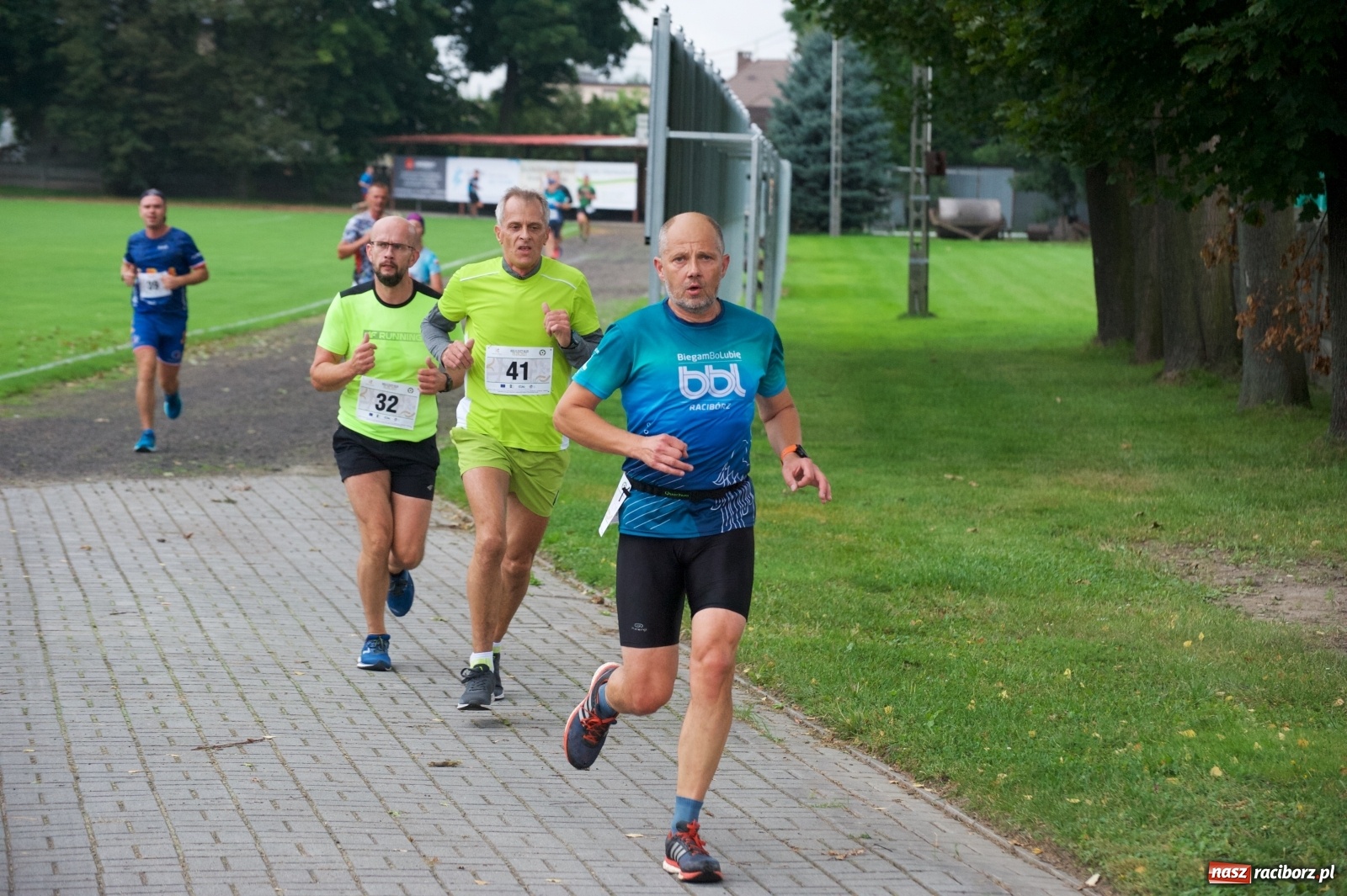 Zdjęcie w galerii na portalu naszraciborz.pl: Bieg o Złoty Kłos. Tworków debiutuje na mapie sportów biegowych wiadomości z regionu