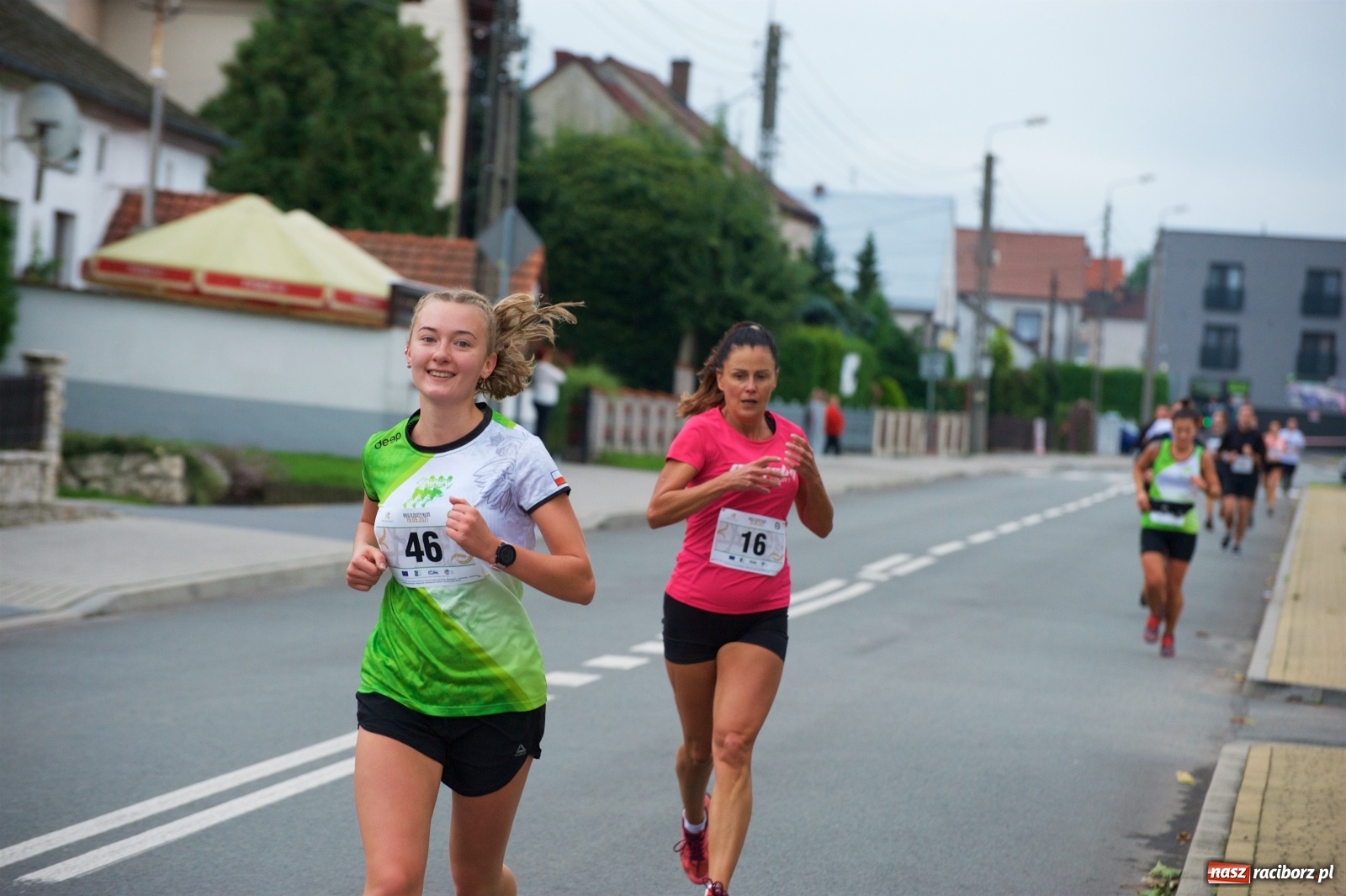 Zdjęcie w galerii na portalu naszraciborz.pl: Bieg o Złoty Kłos. Tworków debiutuje na mapie sportów biegowych wiadomości z regionu