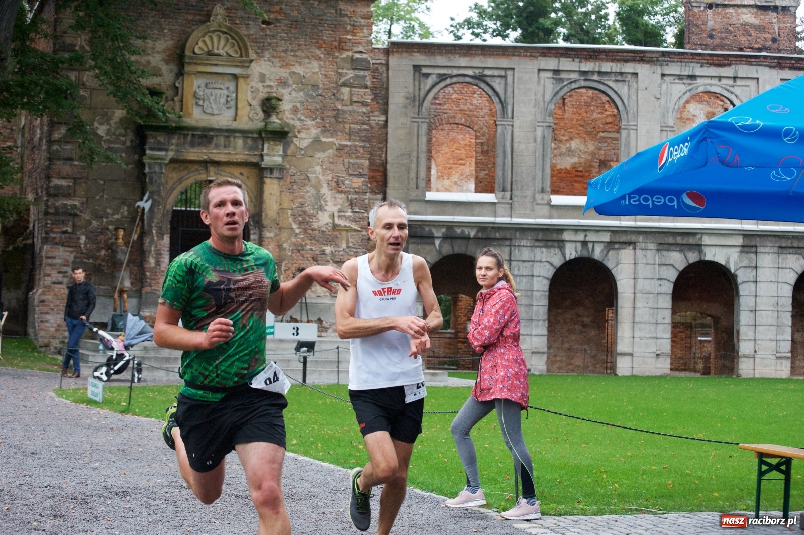 Zdjęcie w galerii na portalu naszraciborz.pl: Bieg o Złoty Kłos. Tworków debiutuje na mapie sportów biegowych wiadomości z regionu