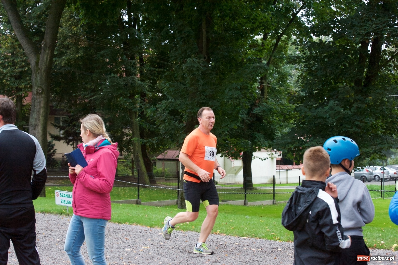 Zdjęcie w galerii na portalu naszraciborz.pl: Bieg o Złoty Kłos. Tworków debiutuje na mapie sportów biegowych wiadomości z regionu