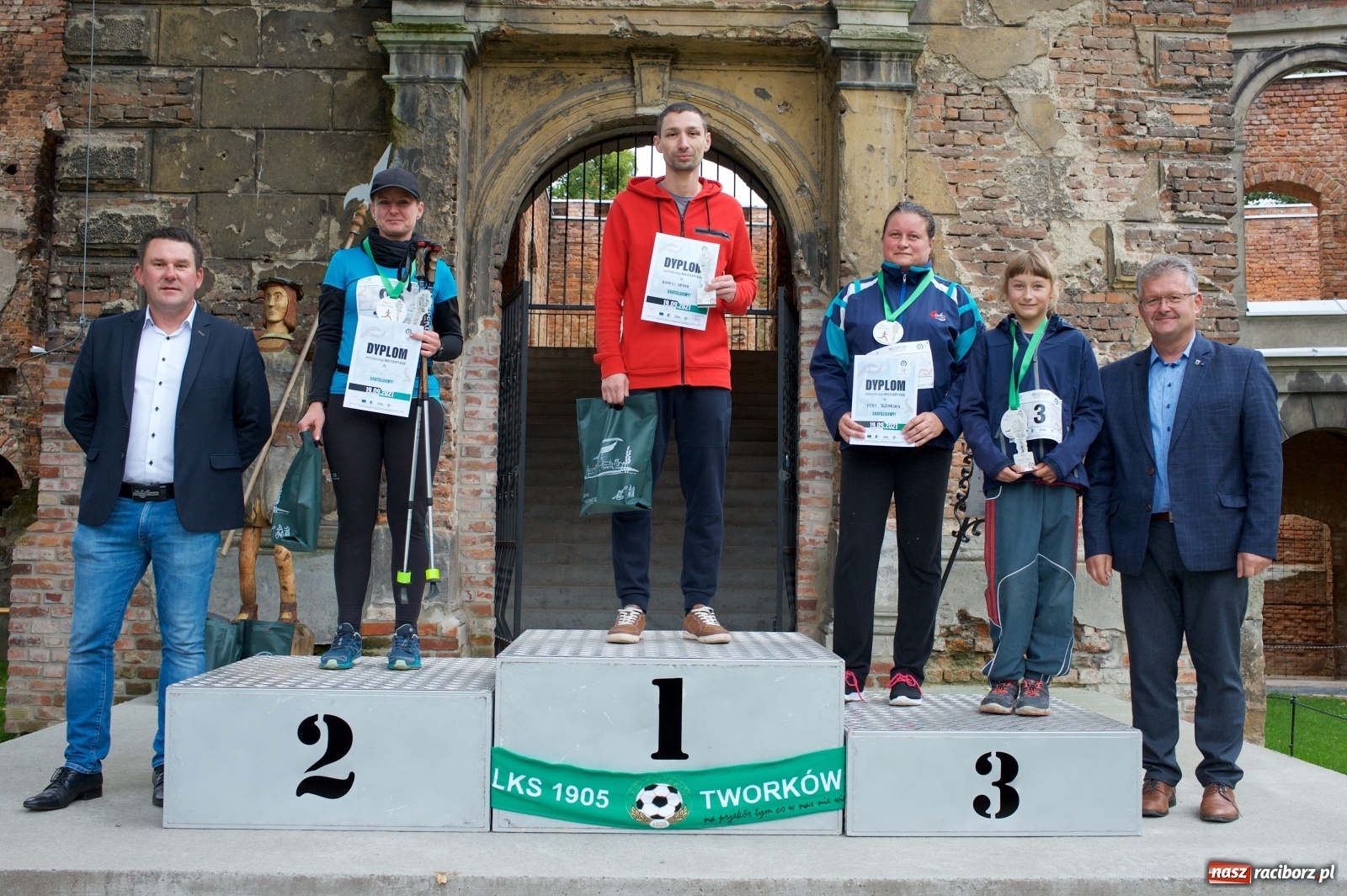 Zdjęcie w galerii na portalu naszraciborz.pl: Bieg o Złoty Kłos. Tworków debiutuje na mapie sportów biegowych wiadomości z regionu
