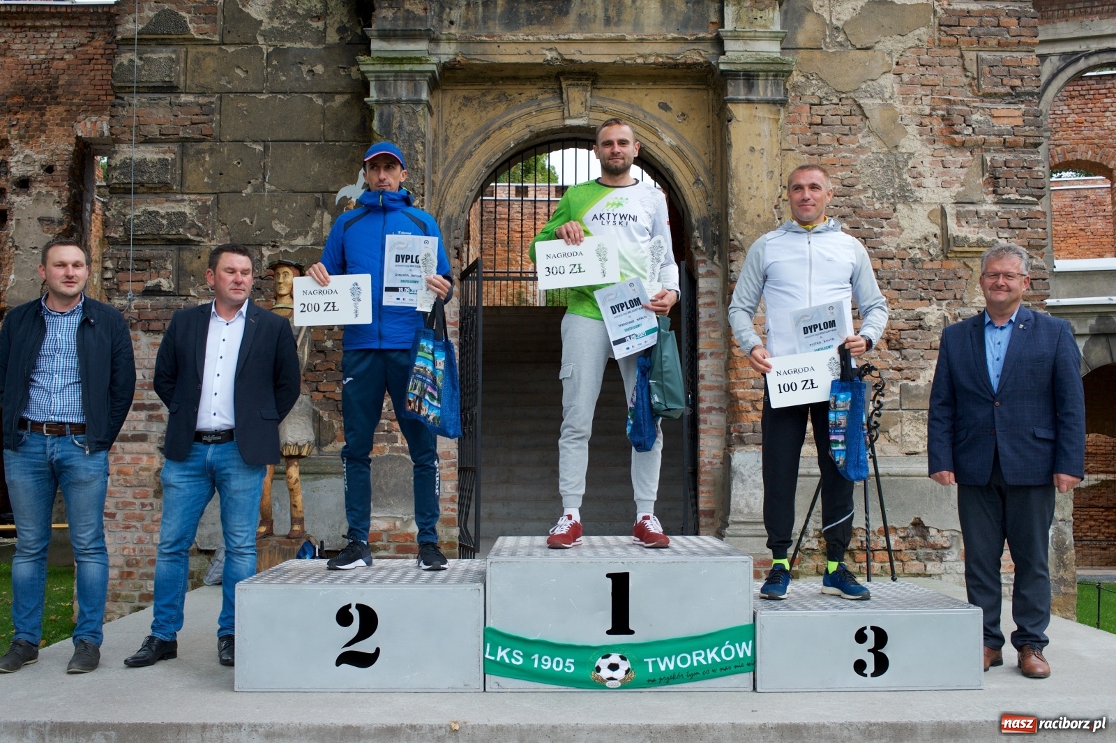 Zdjęcie w galerii na portalu naszraciborz.pl: Bieg o Złoty Kłos. Tworków debiutuje na mapie sportów biegowych wiadomości z regionu