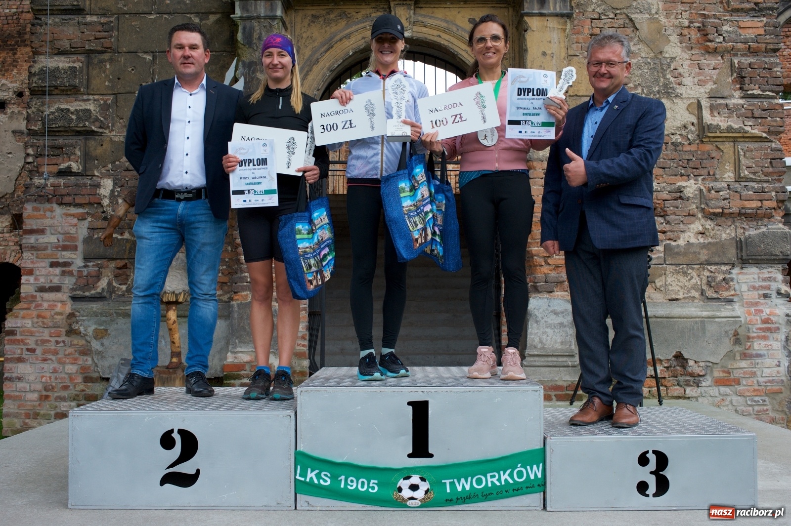 Zdjęcie w galerii na portalu naszraciborz.pl: Bieg o Złoty Kłos. Tworków debiutuje na mapie sportów biegowych wiadomości z regionu