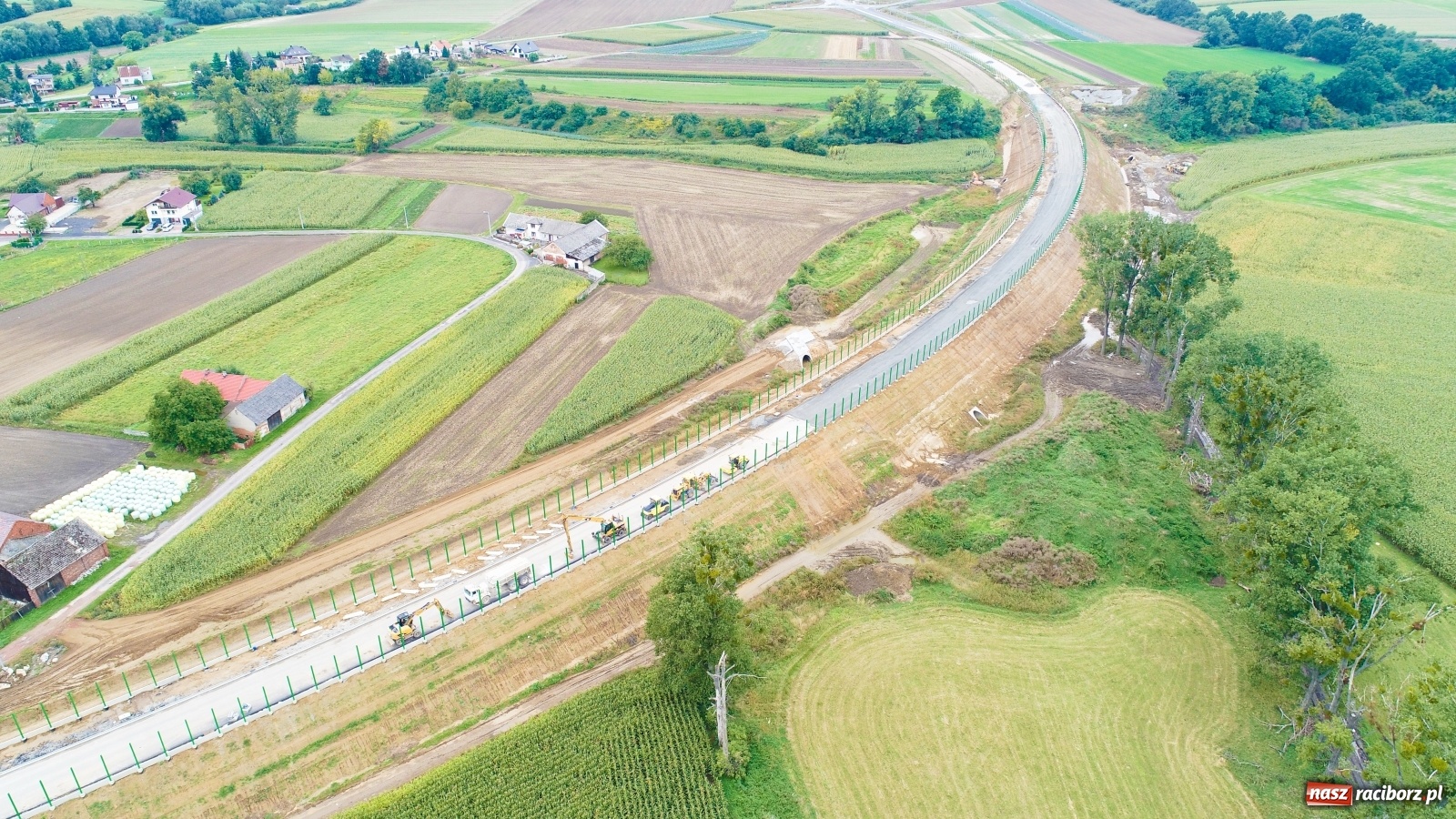 Zdjęcie w galerii na portalu naszraciborz.pl: Blisko, coraz bliżej. Najnowsze zdjęcia z budowy wschodniej obwodnicy Raciborza wiadomości z regionu
