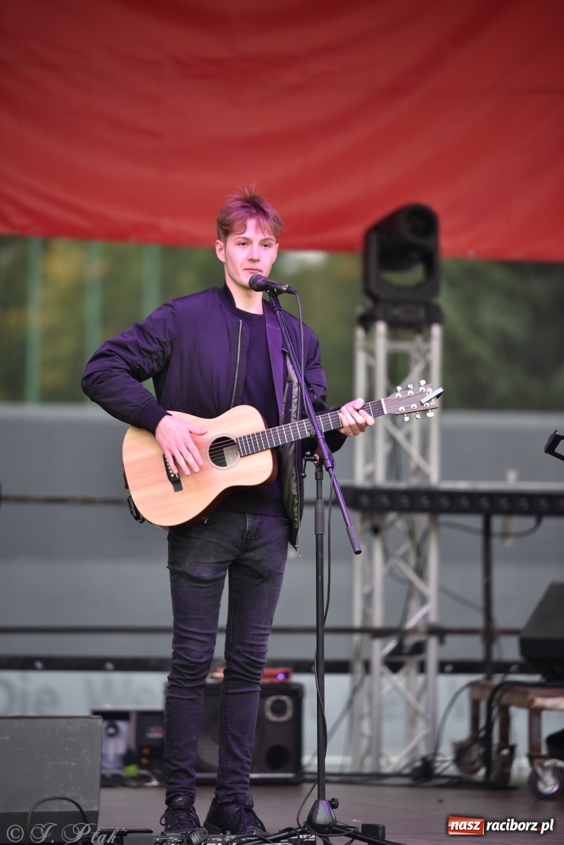 Zdjęcie w galerii na portalu naszraciborz.pl: VOLTAGE – Klimaszka, Stuchły i Thamm na pożegnaniu lata wiadomości z regionu