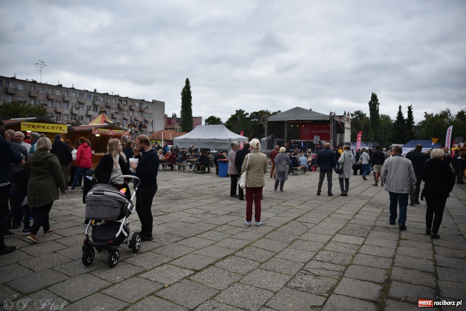 Zdjęcie w galerii na portalu naszraciborz.pl: VOLTAGE – Klimaszka, Stuchły i Thamm na pożegnaniu lata wiadomości z regionu