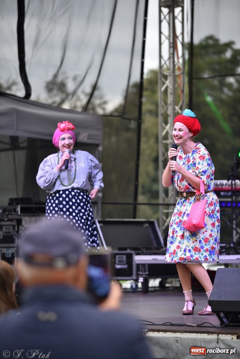 Zdjęcie w galerii na portalu naszraciborz.pl: Moherowe Berety na raciborskim jarmarku wiadomości z regionu