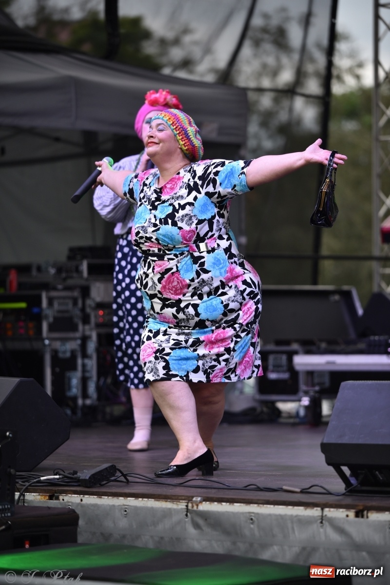 Zdjęcie w galerii na portalu naszraciborz.pl: Moherowe Berety na raciborskim jarmarku wiadomości z regionu