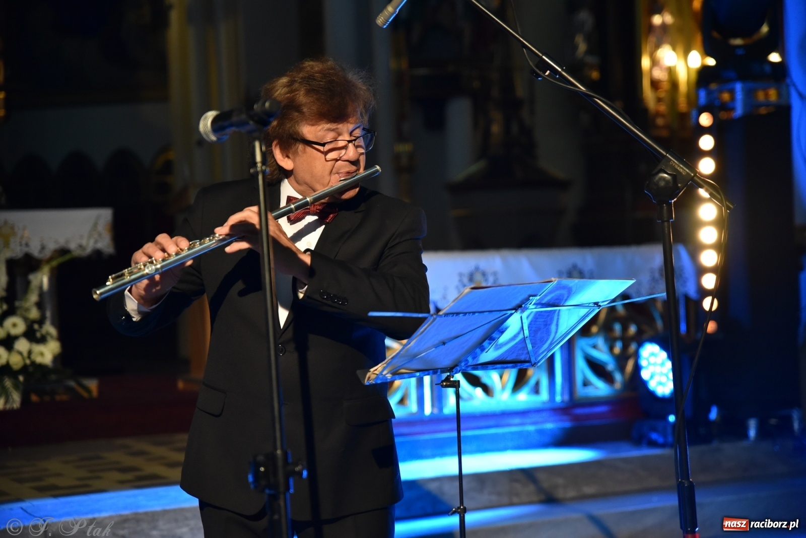 Zdjęcie w galerii na portalu naszraciborz.pl: Muzyka Europy i Dalekiego Wschodu zagościła w kościele Ostrogu wiadomości z regionu