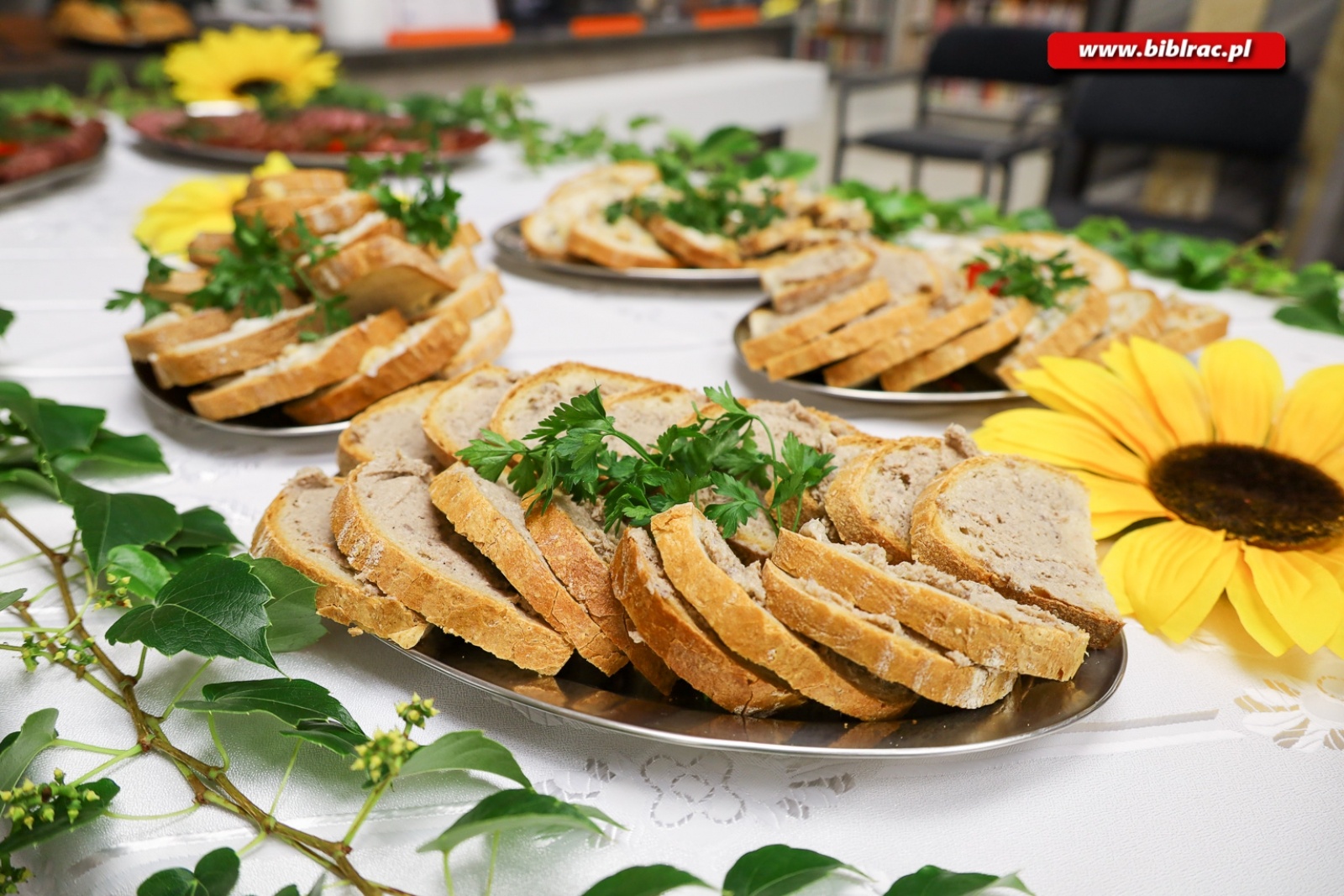 Zdjęcie w galerii na portalu naszraciborz.pl: Smaki raciborskiego dziedzictwa w bibliotece wiadomości z regionu