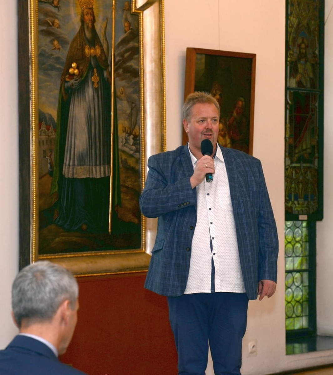 Zdjęcie w galerii na portalu naszraciborz.pl: Na ramionach gigantów. Wyjątkowy koncert w raciborskim Muzeum wiadomości z regionu