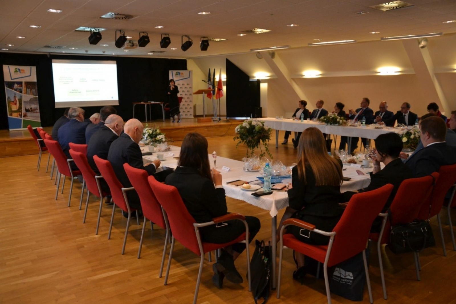 Zdjęcie w galerii na portalu naszraciborz.pl: Posiedzenie Konwentu Powiatów Województwa Śląskiego w Raciborzu wiadomości z regionu