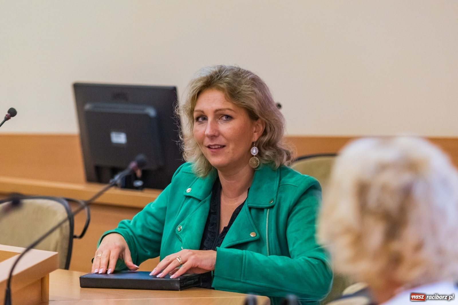 Zdjęcie w galerii na portalu naszraciborz.pl: Radna apeluje o badania przesiewowe wad postawy u uczniów. Raport z komisji oświaty wiadomości z regionu