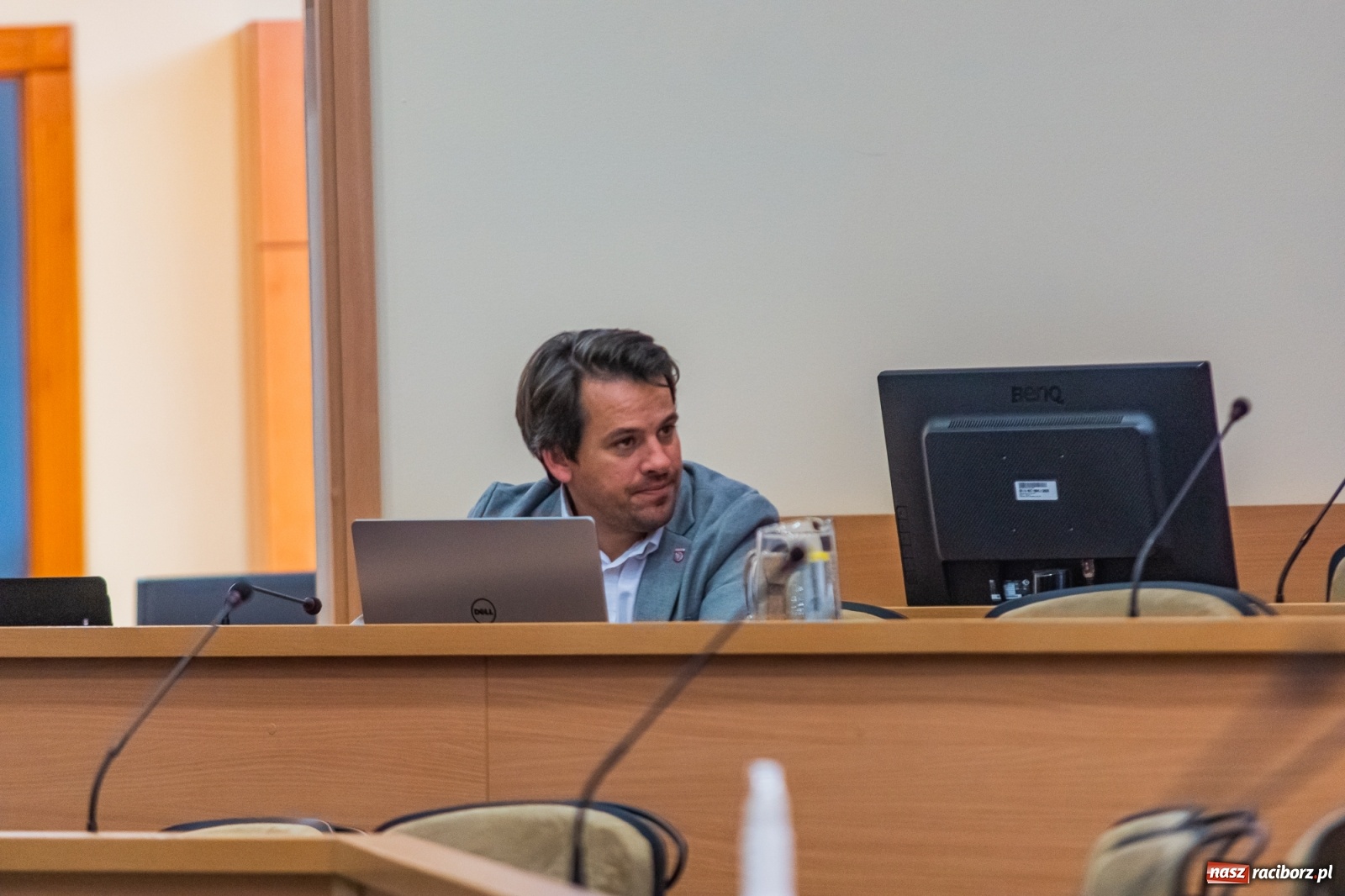 Zdjęcie w galerii na portalu naszraciborz.pl: Radna apeluje o badania przesiewowe wad postawy u uczniów. Raport z komisji oświaty wiadomości z regionu