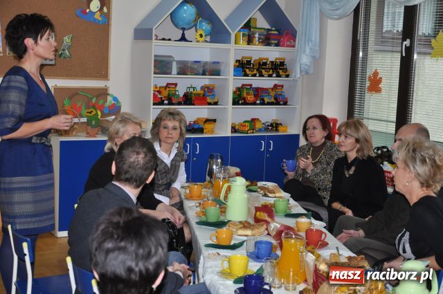 Zdjęcie w galerii na portalu naszraciborz.pl: Pomóc dzieciom funkcjonować w świecie wiadomości z regionu