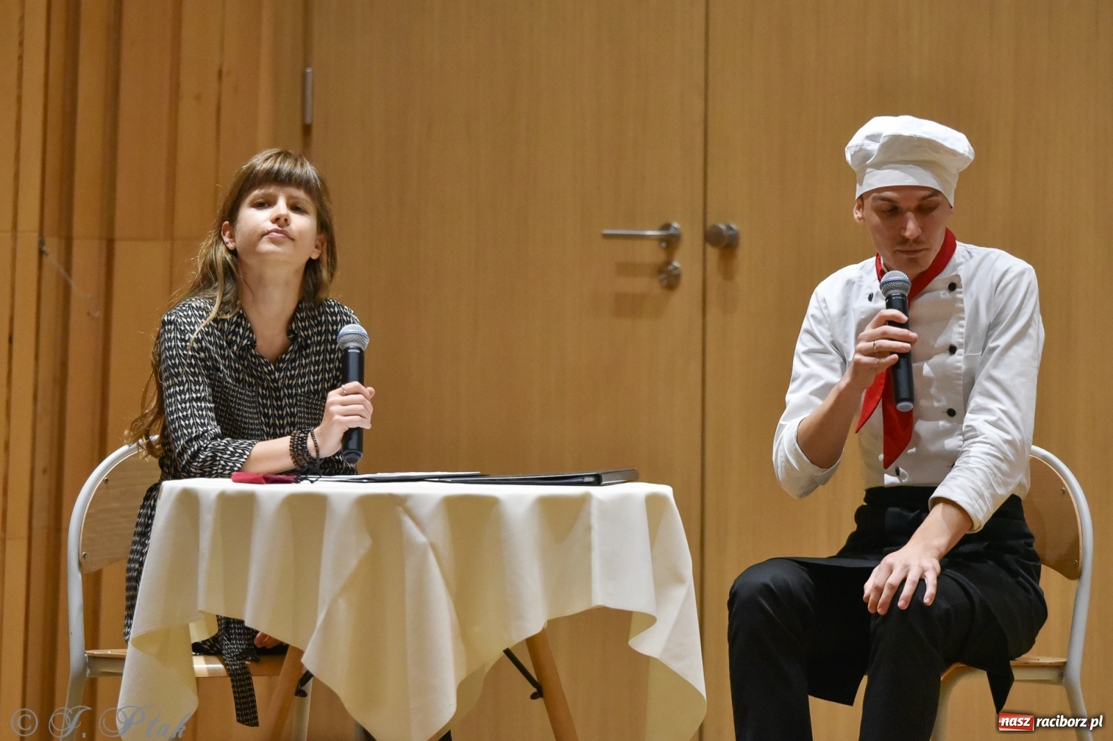 Zdjęcie w galerii na portalu naszraciborz.pl: Muzyczny podwieczorek w szkole muzycznej wiadomości z regionu