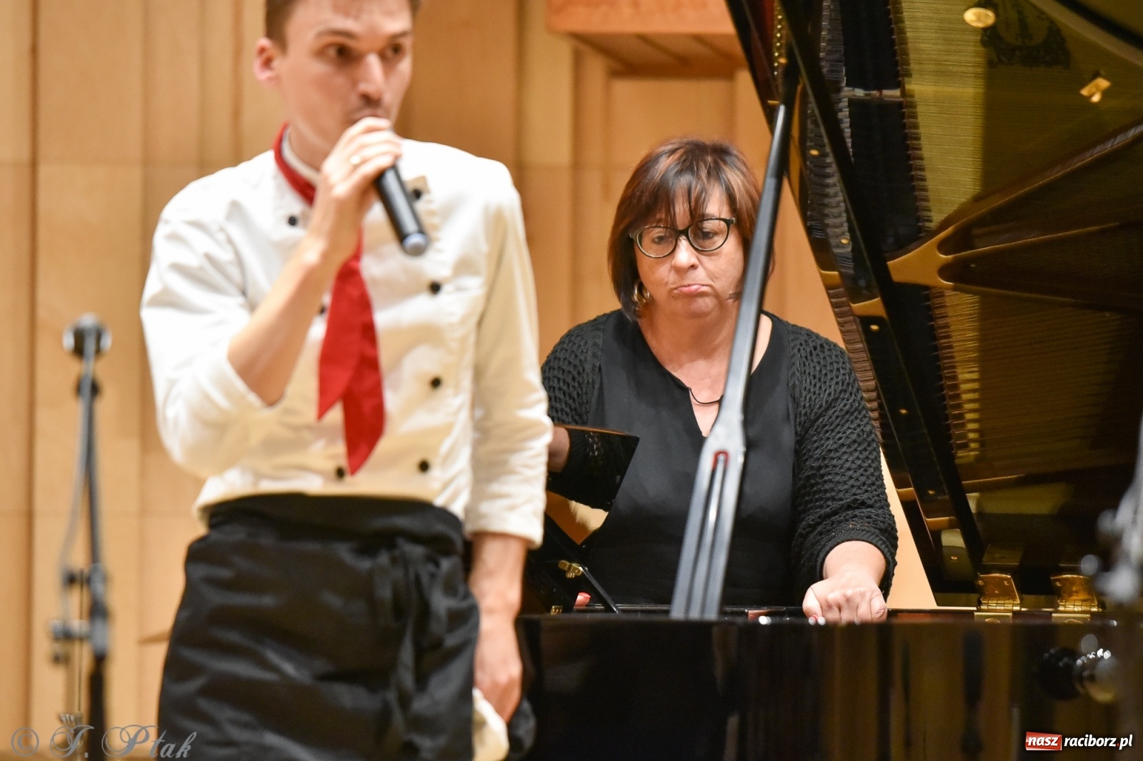 Zdjęcie w galerii na portalu naszraciborz.pl: Muzyczny podwieczorek w szkole muzycznej wiadomości z regionu