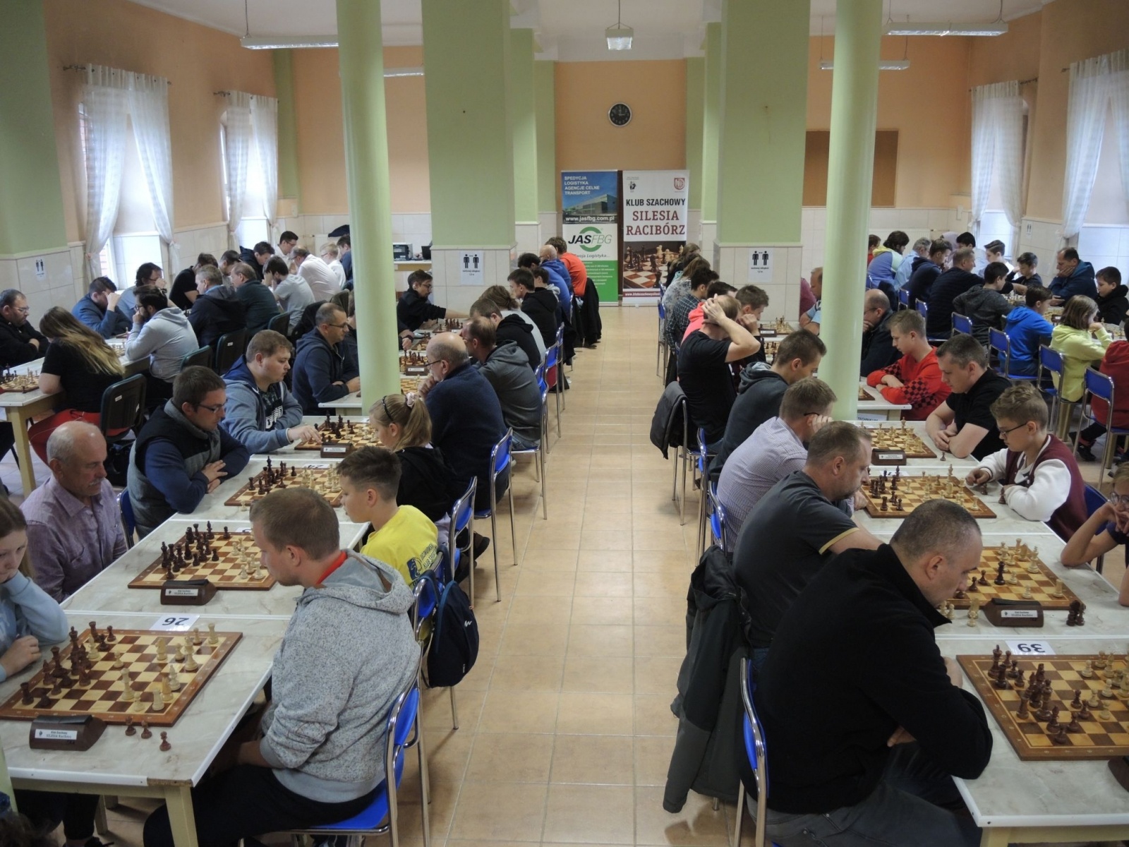 Zdjęcie w galerii na portalu naszraciborz.pl: XVII Memoriał im. Wiesława Hanczarka w Raciborzu [FOTO] wiadomości z regionu