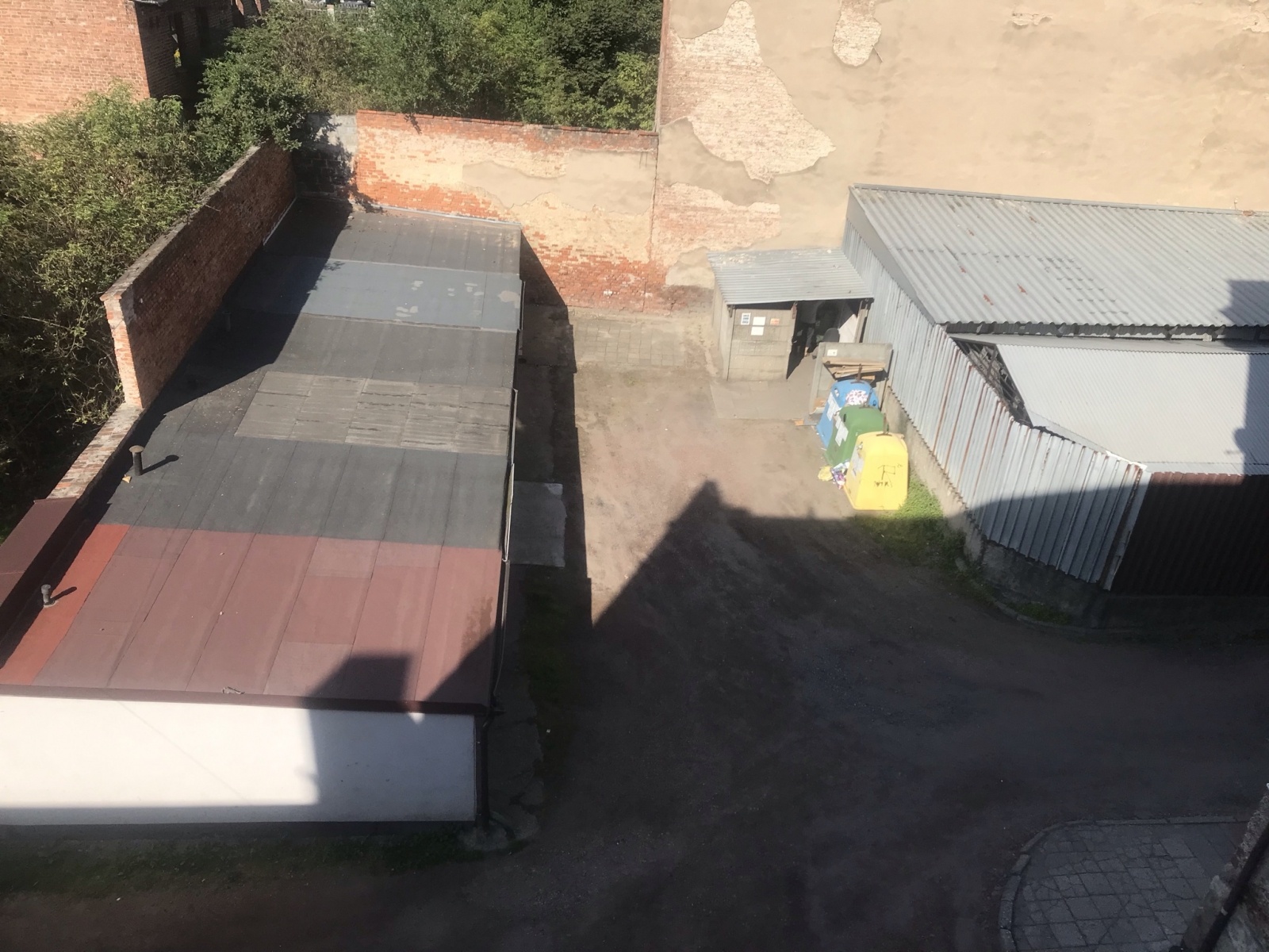 Zdjęcie w galerii na portalu naszraciborz.pl: Racibórz ma takie podwórka. Mieszkańcy chcą to zmienić wiadomości z regionu