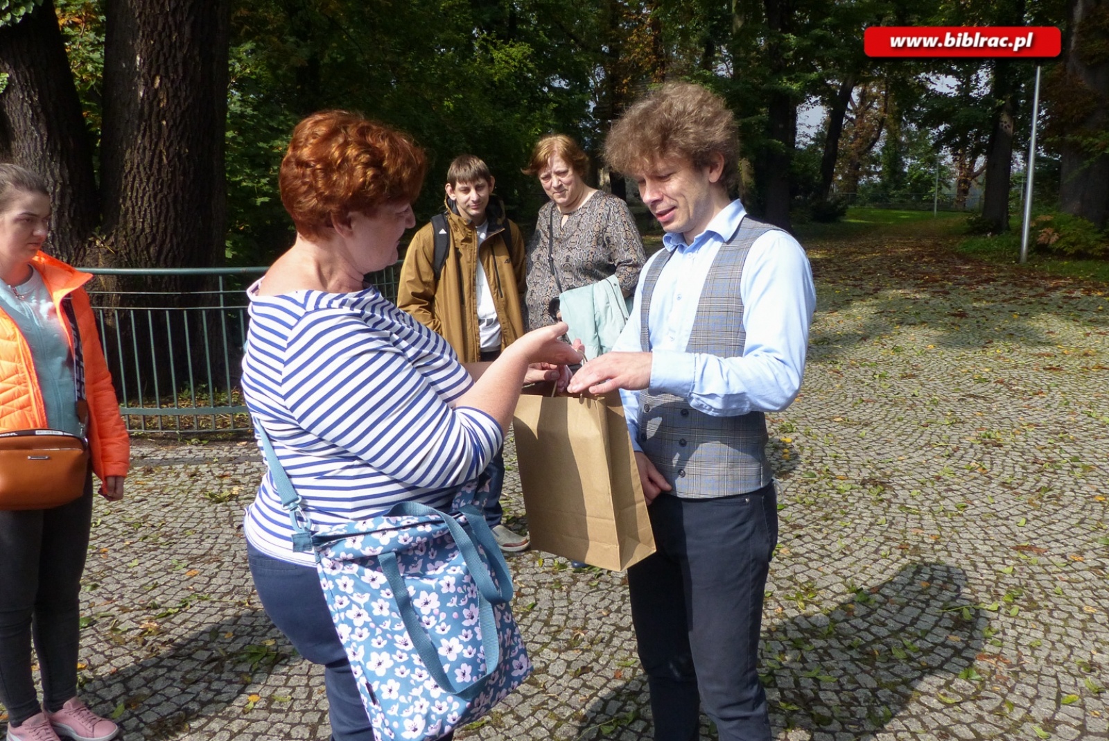 Zdjęcie w galerii na portalu naszraciborz.pl: W dwa dni dookoła świata z wycieczką Biblioteka Bez Barier wiadomości z regionu