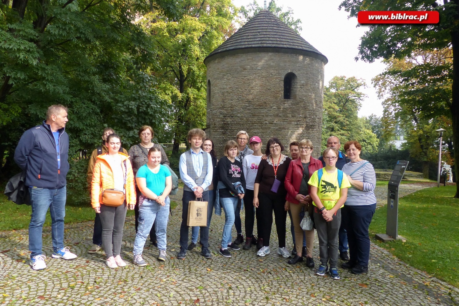 Zdjęcie w galerii na portalu naszraciborz.pl: W dwa dni dookoła świata z wycieczką Biblioteka Bez Barier wiadomości z regionu