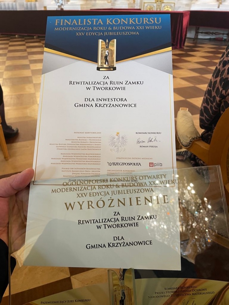 Zdjęcie w galerii na portalu naszraciborz.pl: Rewitalizacja zamku w Tworkowie wyróżniona w Warszawie wiadomości z regionu