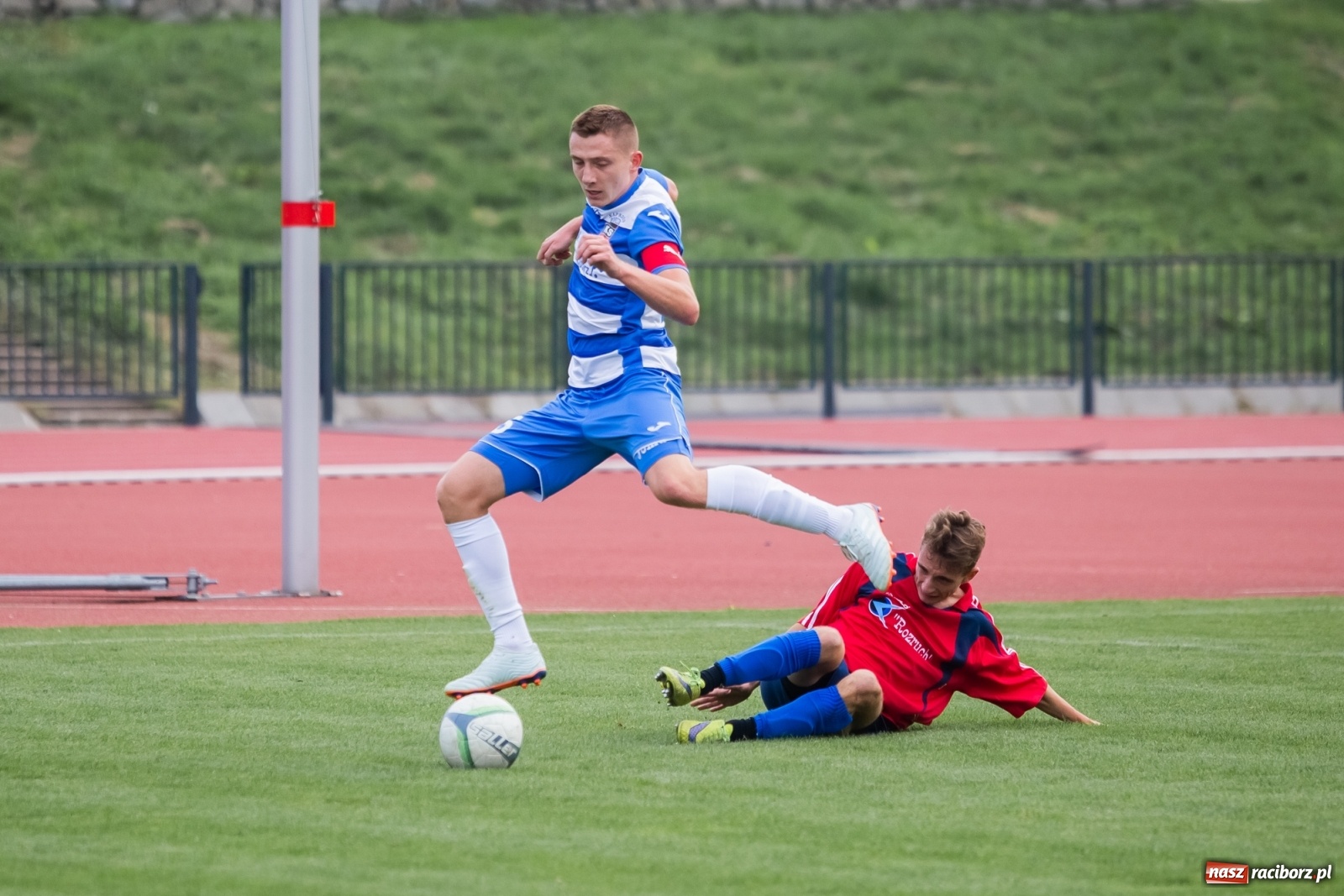 Zdjęcie w galerii na portalu naszraciborz.pl: Unia pokonała Borucin i zagra w finale z... Unią [FOTO] wiadomości z regionu