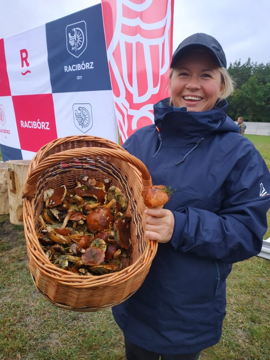 Zdjęcie w galerii na portalu naszraciborz.pl: Racibórz-Kuźnia Raciborska. Znamy nowych mistrzów grzybobrania wiadomości z regionu