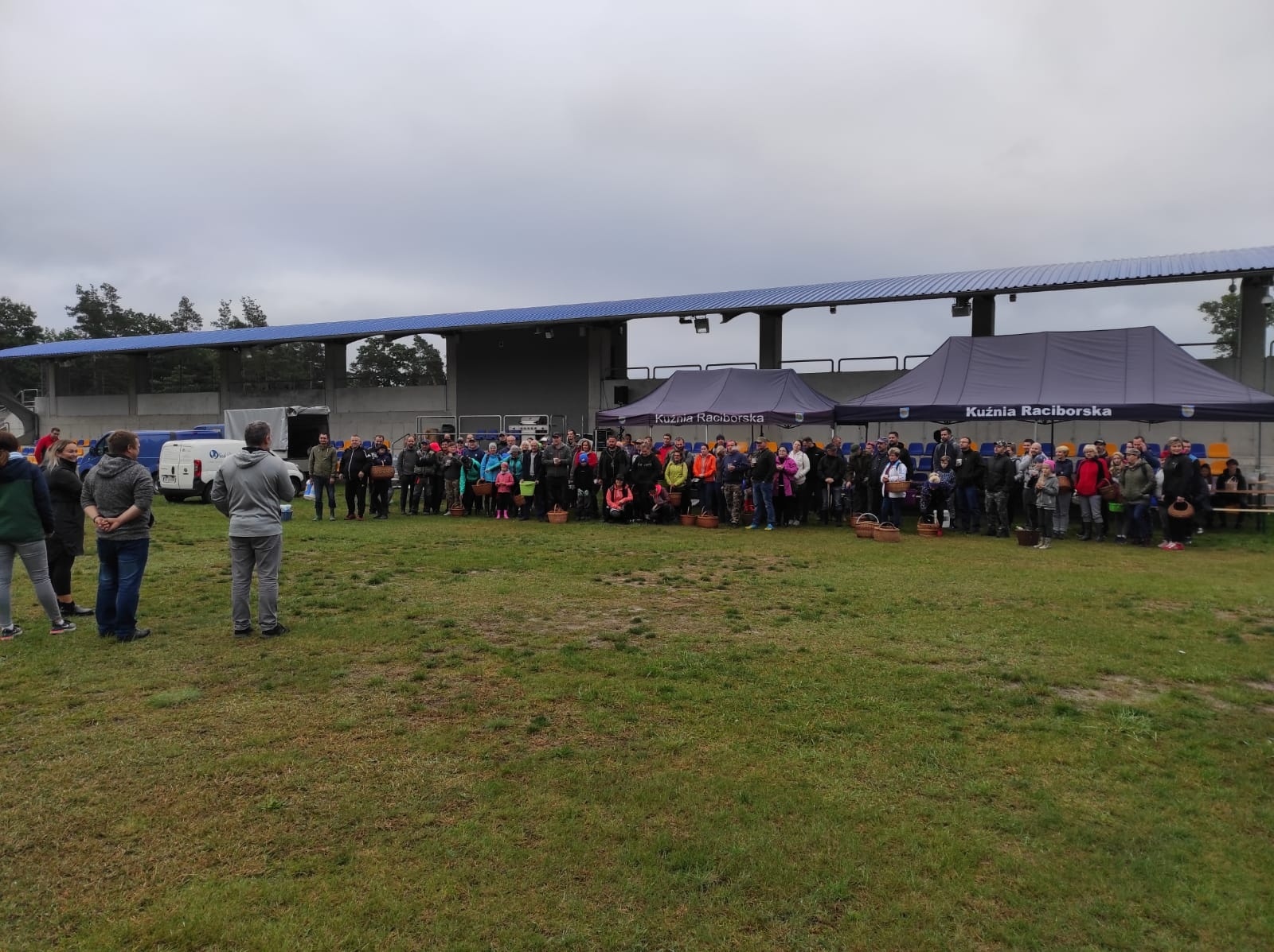 Zdjęcie w galerii na portalu naszraciborz.pl: Racibórz-Kuźnia Raciborska. Znamy nowych mistrzów grzybobrania wiadomości z regionu