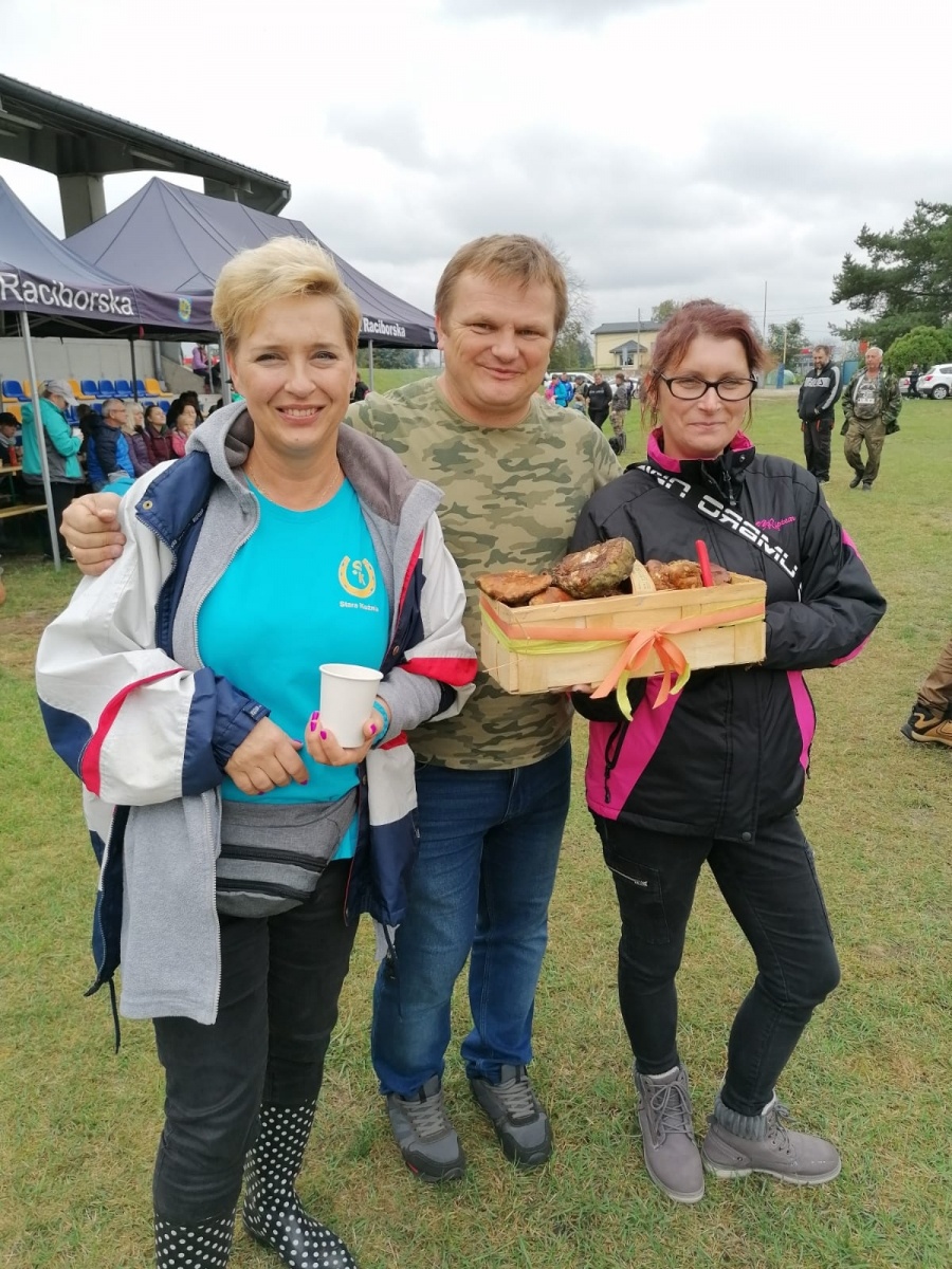 Zdjęcie w galerii na portalu naszraciborz.pl: Racibórz-Kuźnia Raciborska. Znamy nowych mistrzów grzybobrania wiadomości z regionu