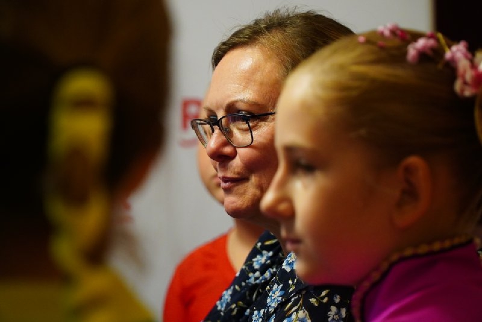 Zdjęcie w galerii na portalu naszraciborz.pl: W ratuszu pogratulowano mażoretkom Zary wiadomości z regionu