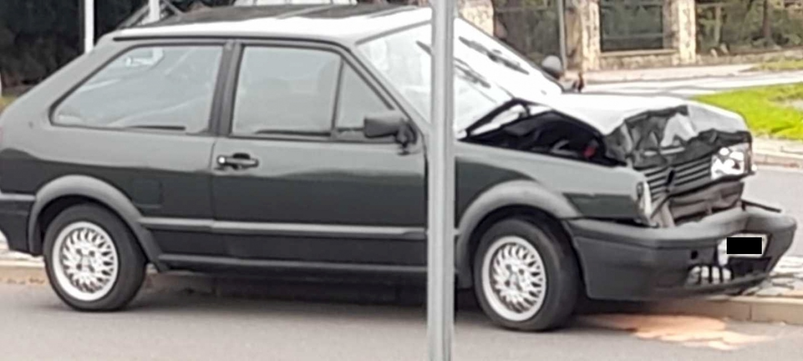 Zdjęcie w galerii na portalu naszraciborz.pl: Mercedes z vw polo zderzyły się na Katowickiej-Ocickiej wiadomości z regionu