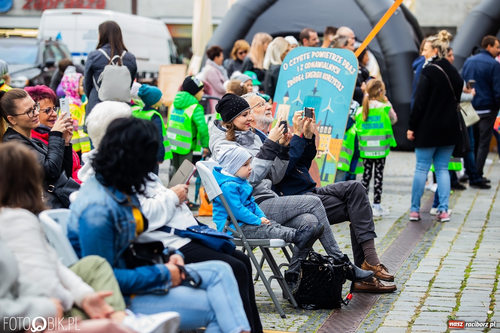 Zdjęcie w galerii na portalu naszraciborz.pl: Festyn ekologiczny na raciborskim Rynku [FOTO i WIDEO] wiadomości z regionu