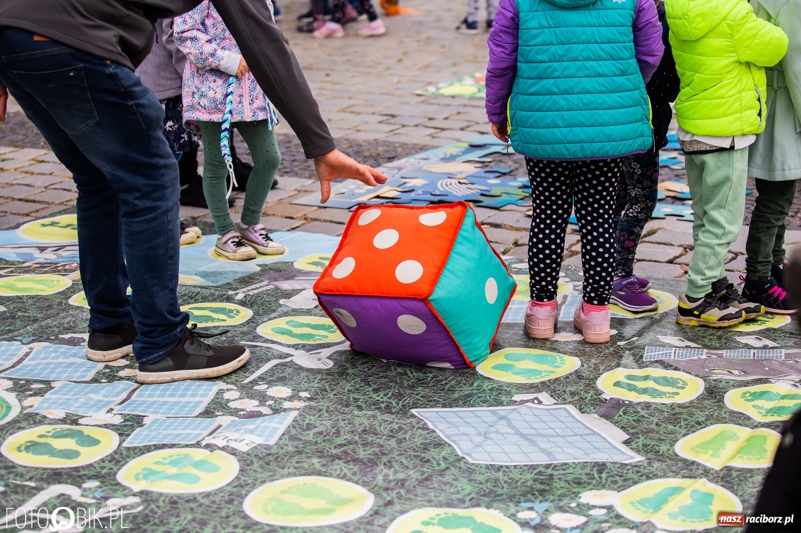 Zdjęcie w galerii na portalu naszraciborz.pl: Festyn ekologiczny na raciborskim Rynku [FOTO i WIDEO] wiadomości z regionu