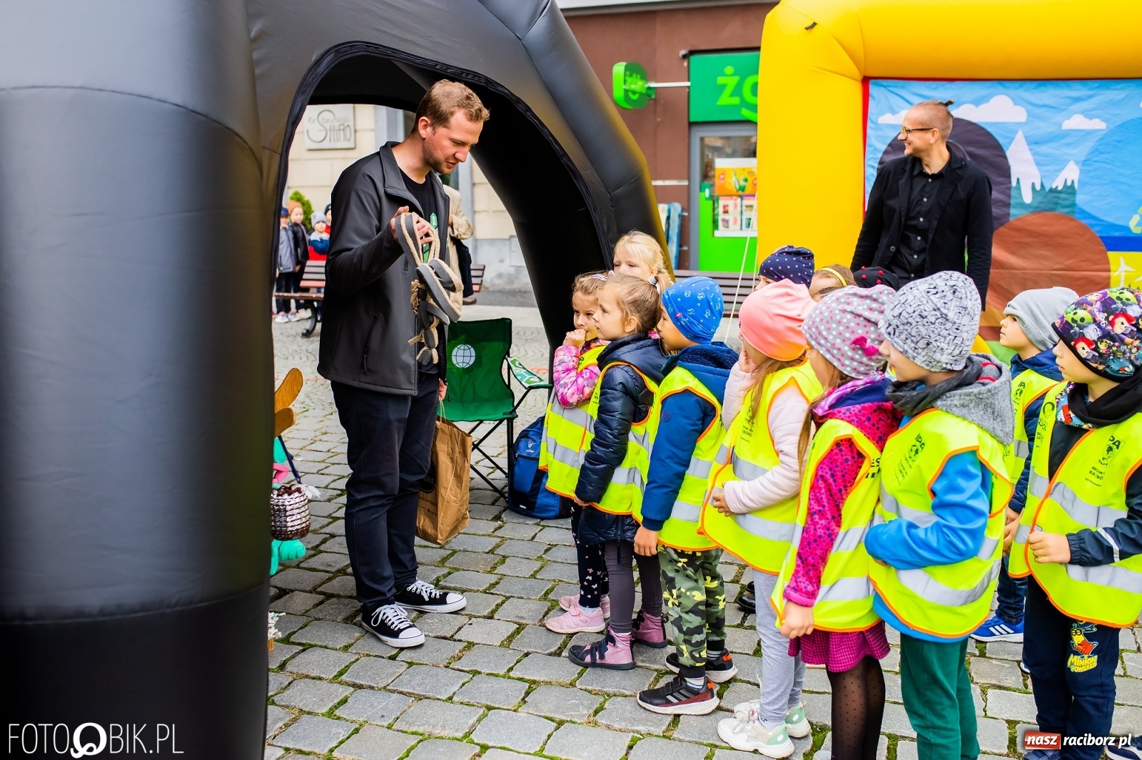 Zdjęcie w galerii na portalu naszraciborz.pl: Festyn ekologiczny na raciborskim Rynku [FOTO i WIDEO] wiadomości z regionu