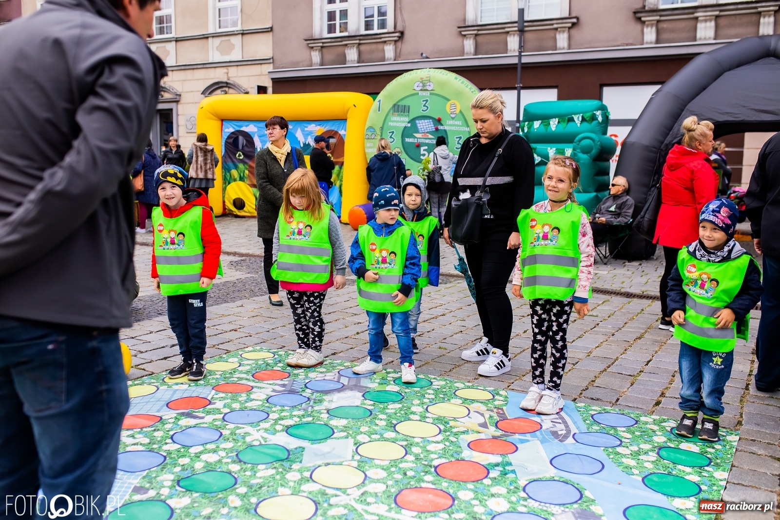 Zdjęcie w galerii na portalu naszraciborz.pl: Festyn ekologiczny na raciborskim Rynku [FOTO i WIDEO] wiadomości z regionu