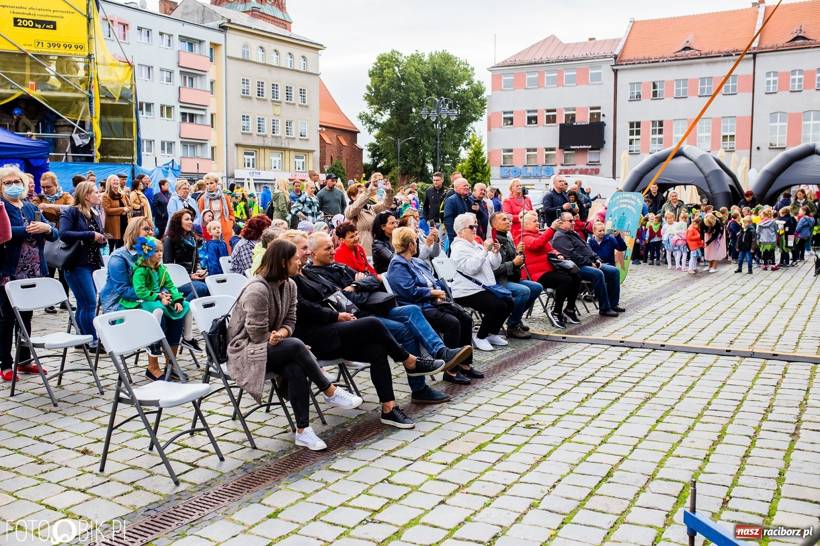 Zdjęcie w galerii na portalu naszraciborz.pl: Festyn ekologiczny na raciborskim Rynku [FOTO i WIDEO] wiadomości z regionu