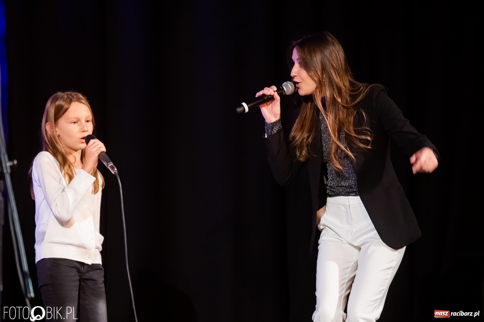 Zdjęcie w galerii na portalu naszraciborz.pl: Tu się śpiewa z Perspektywą wiadomości z regionu