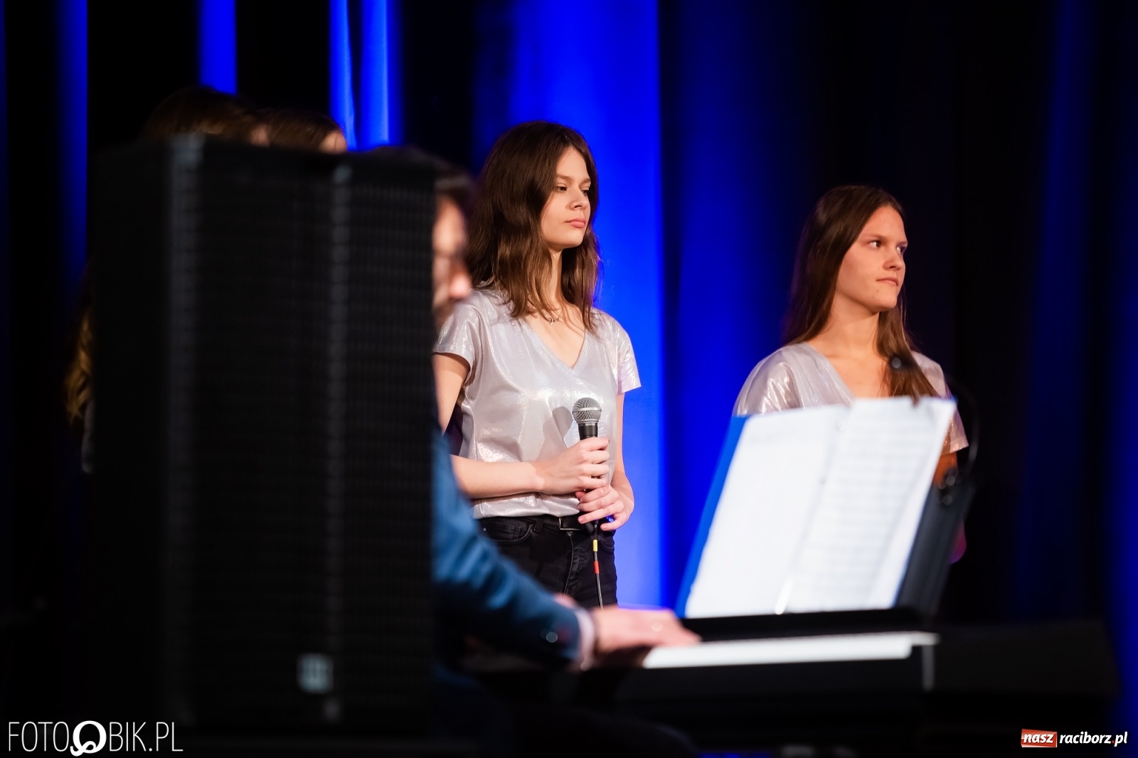 Zdjęcie w galerii na portalu naszraciborz.pl: Tu się śpiewa z Perspektywą wiadomości z regionu