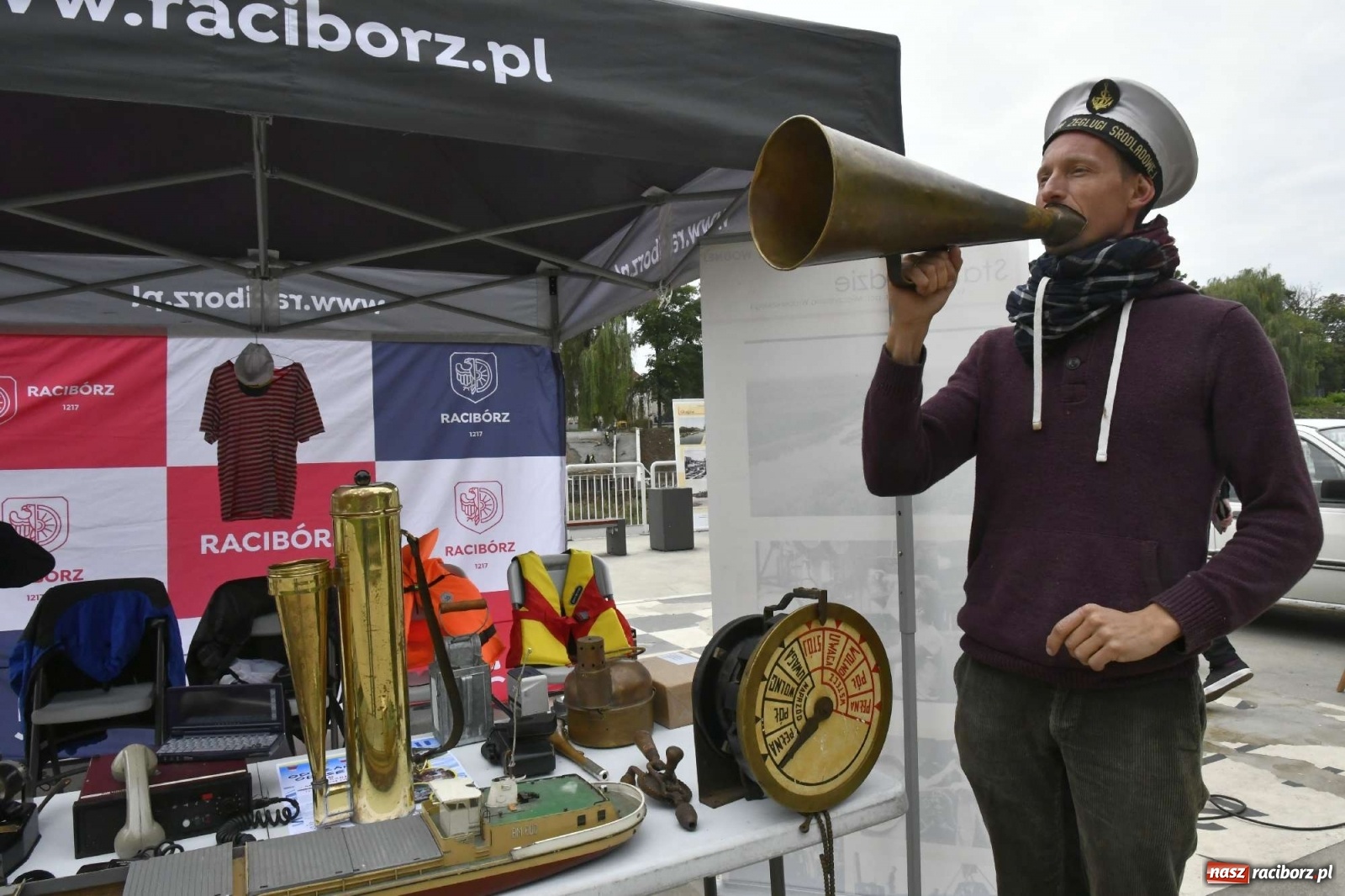Zdjęcie w galerii na portalu naszraciborz.pl: Na bulwarach trwa Odrzańska odyseja [FOTO i WIDEO] wiadomości z regionu