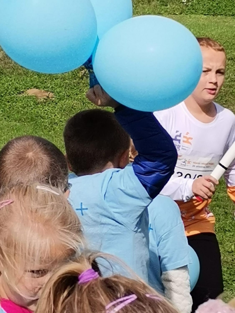 Zdjęcie w galerii na portalu naszraciborz.pl: Uczniowie z Brzeźnicy w Biegu Erasmus wiadomości z regionu