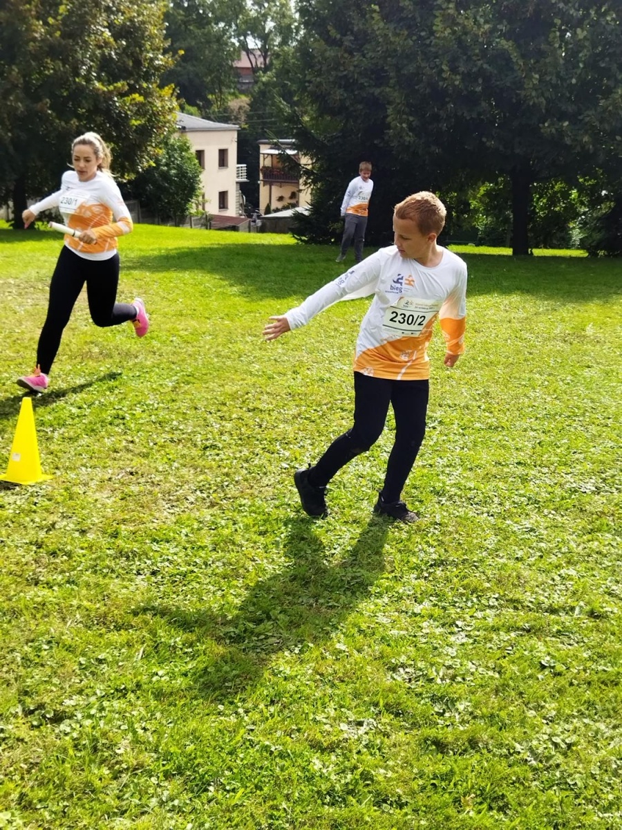 Zdjęcie w galerii na portalu naszraciborz.pl: Uczniowie z Brzeźnicy w Biegu Erasmus wiadomości z regionu