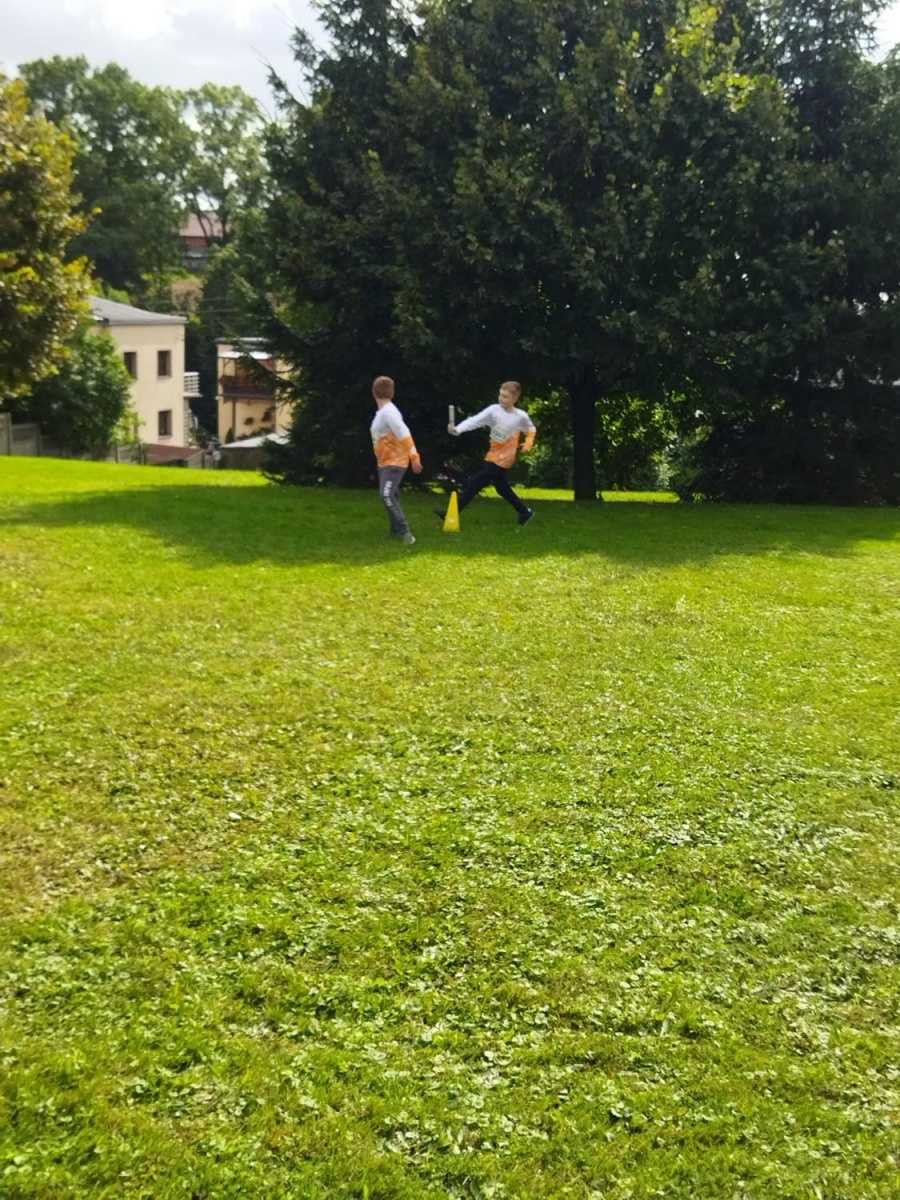 Zdjęcie w galerii na portalu naszraciborz.pl: Uczniowie z Brzeźnicy w Biegu Erasmus wiadomości z regionu