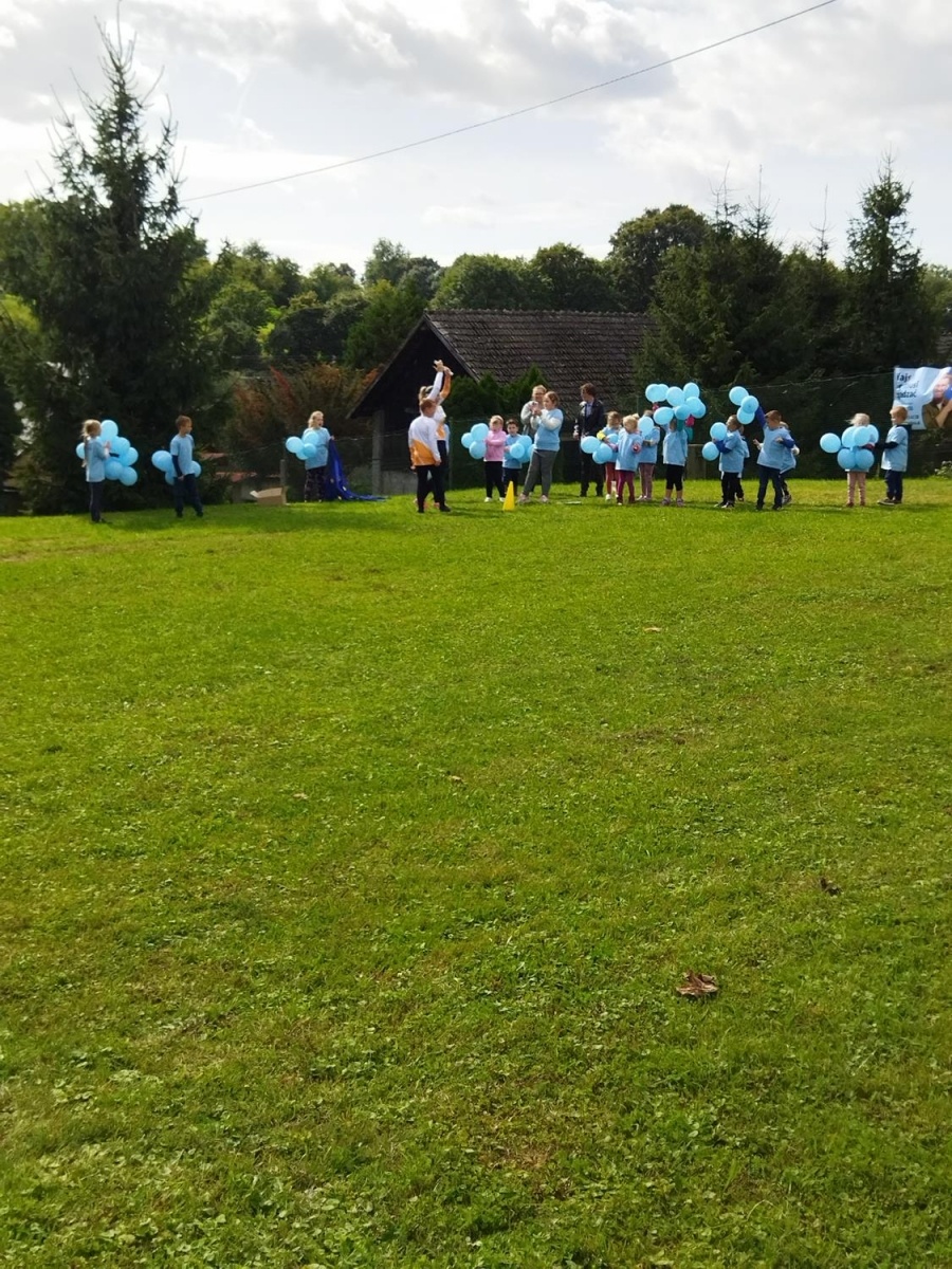 Zdjęcie w galerii na portalu naszraciborz.pl: Uczniowie z Brzeźnicy w Biegu Erasmus wiadomości z regionu