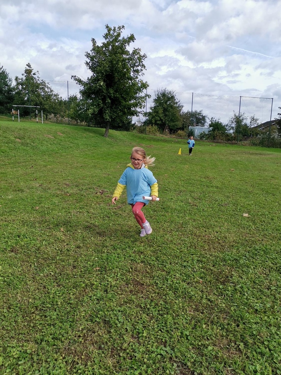 Zdjęcie w galerii na portalu naszraciborz.pl: Uczniowie z Brzeźnicy w Biegu Erasmus wiadomości z regionu