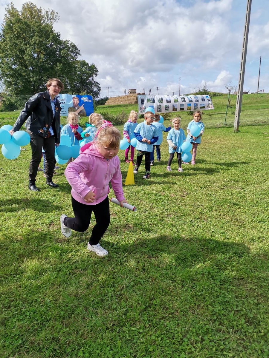Zdjęcie w galerii na portalu naszraciborz.pl: Uczniowie z Brzeźnicy w Biegu Erasmus wiadomości z regionu