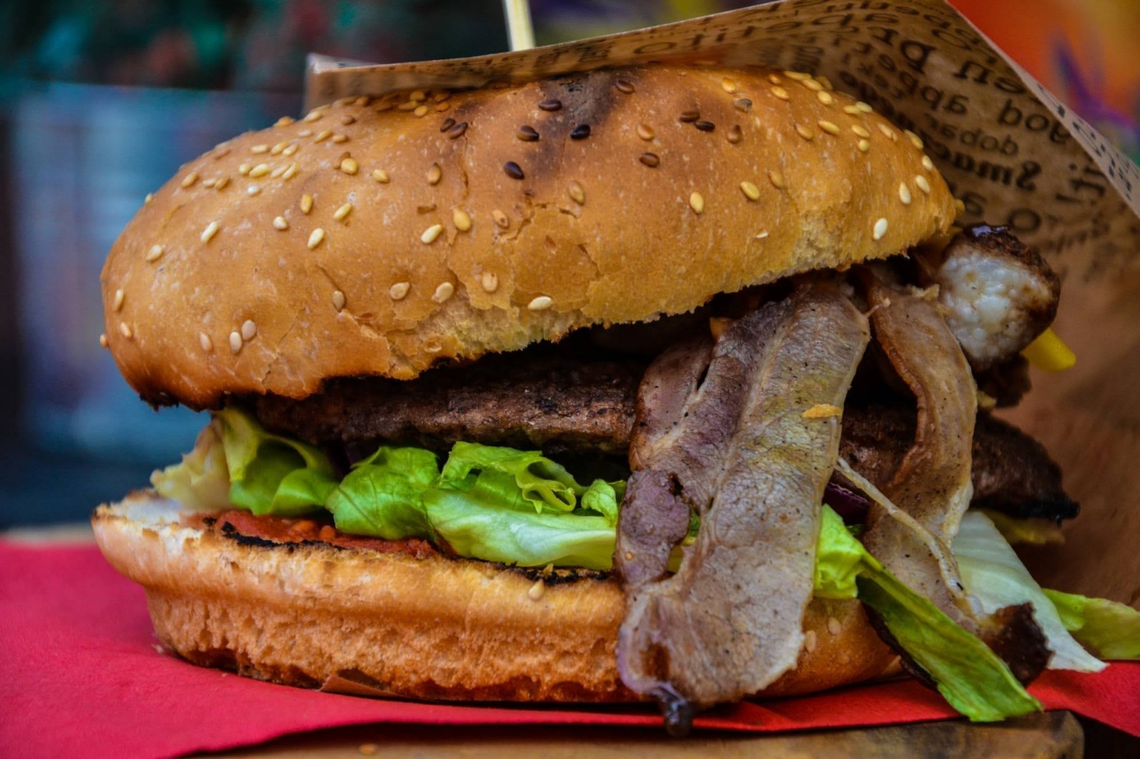 Zdjęcie w galerii na portalu naszraciborz.pl: Zlot food trucków na raciborskim zamku wiadomości z regionu