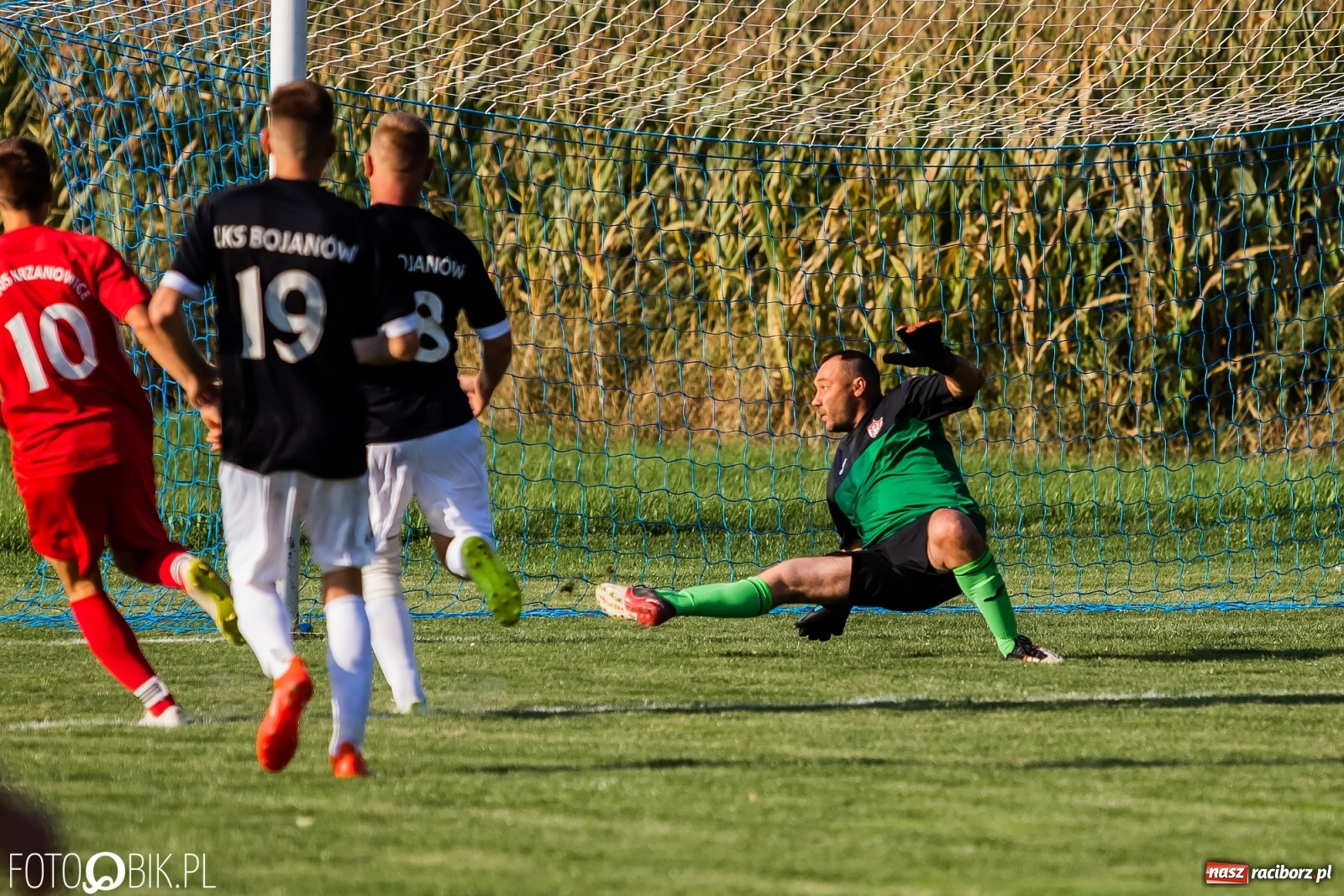 Zdjęcie w galerii na portalu naszraciborz.pl: C klasa. Derby Gminy Krzanowice na remis [FOTO] wiadomości z regionu
