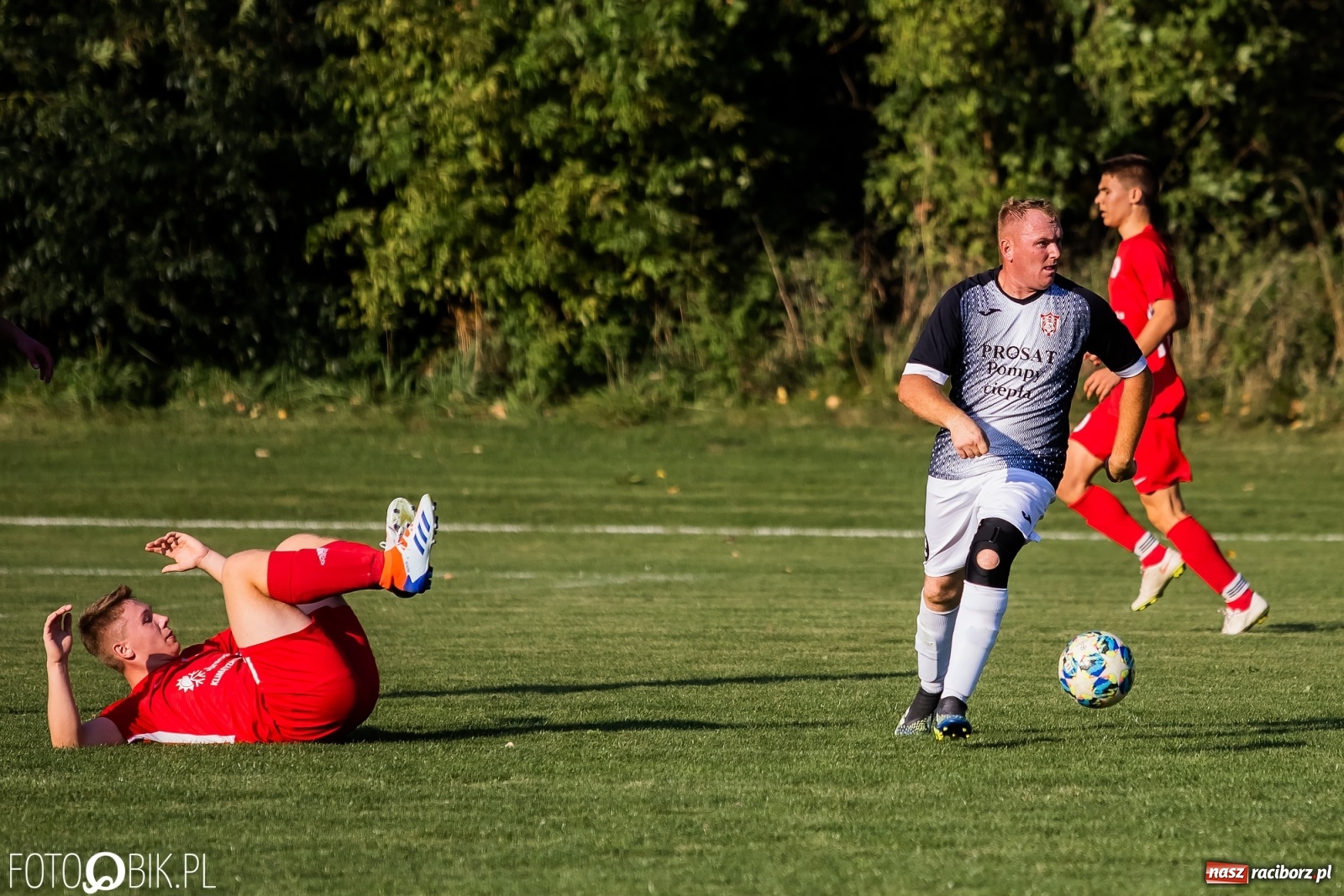 Zdjęcie w galerii na portalu naszraciborz.pl: C klasa. Derby Gminy Krzanowice na remis [FOTO] wiadomości z regionu